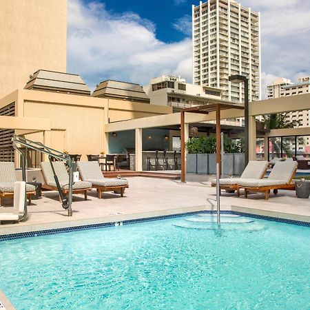Aston Waikiki Beach Tower Honolulu Exterior foto