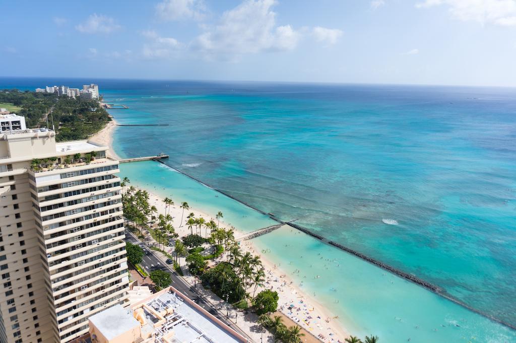 Aston Waikiki Beach Tower Honolulu Exterior foto Aerial view of Waikiki